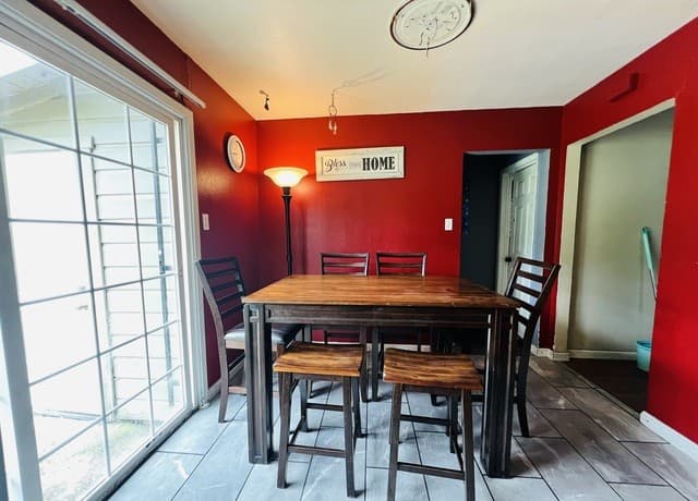 311  Riverdale, San Antonio, TX 78228 — photo 8