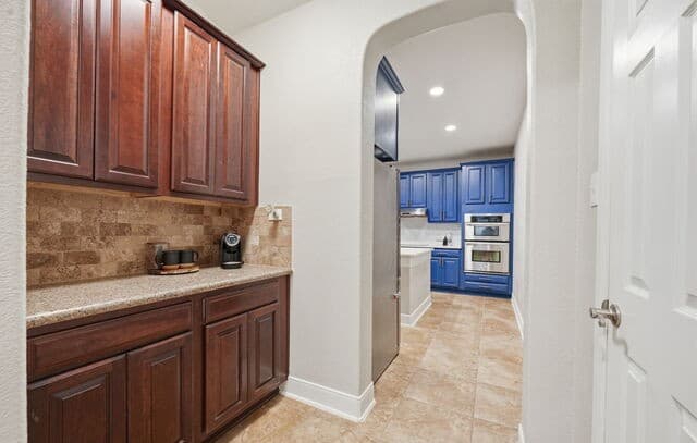 8026  Royal Fld, San Antonio, TX 78255 — photo 11