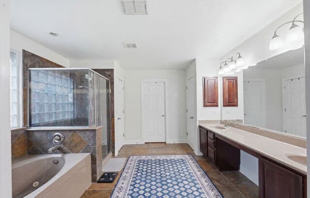 8026  Royal Fld, San Antonio, TX 78255 — photo 23