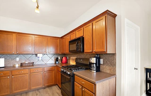 20826  Panoramic Ct, San Antonio, TX 78258 — photo 10