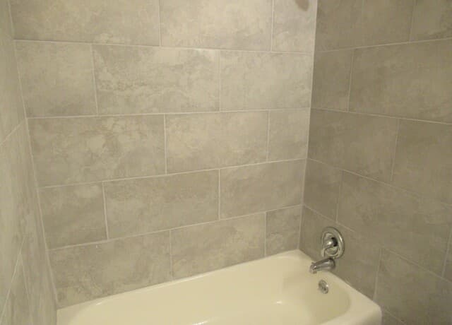 702  Longleaf St, San Antonio, TX 78219 — photo 10