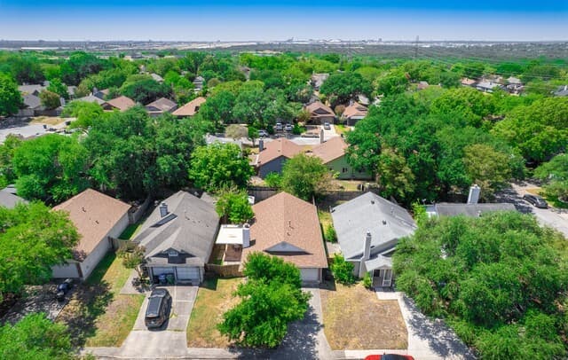 3310  Stoney Star, San Antonio, TX 78247 — photo 25