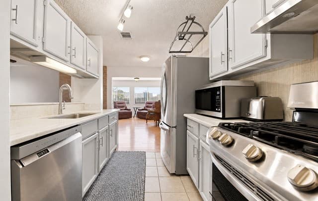 7952  Splintered Oak, Live Oak, TX 78233 — photo 10