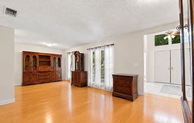 7952  Splintered Oak, Live Oak, TX 78233 — photo 6