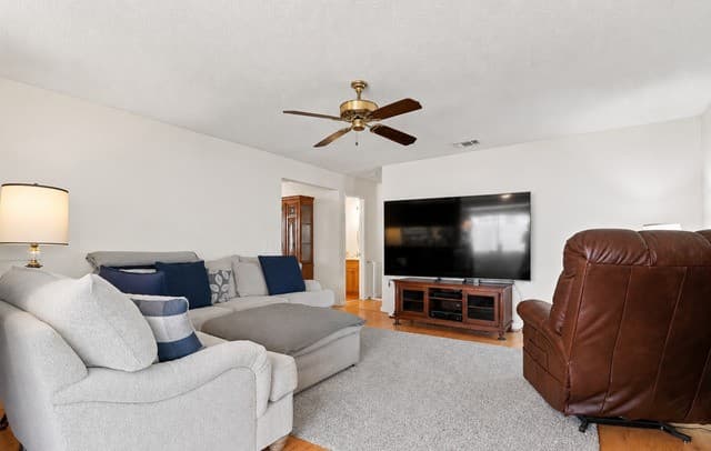 7952  Splintered Oak, Live Oak, TX 78233 — photo 7