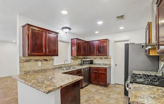 5614  Timber Trace St, San Antonio, TX 78250 — photo 14