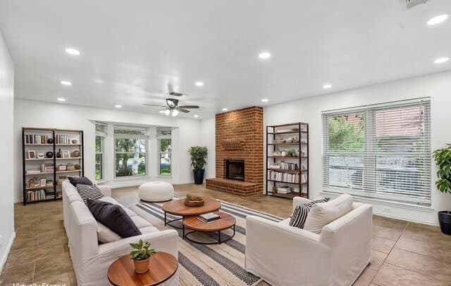 5614  Timber Trace St, San Antonio, TX 78250 — photo 3