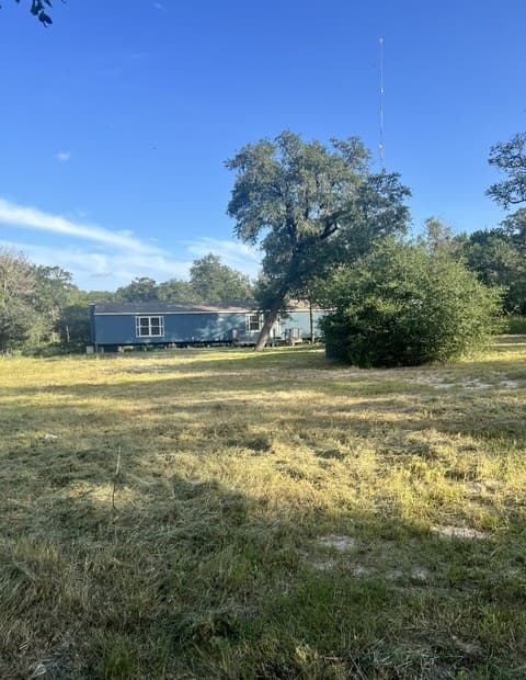 149  Longhorn Rd, Stockdale, TX 78160 — photo 3
