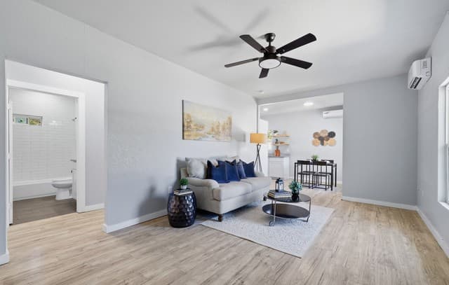 146  Isabel St, San Antonio, TX 78210 — photo 2
