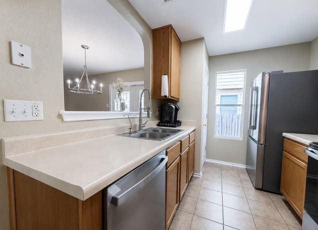 9514  Caspian Frst, San Antonio, TX 78254 — photo 4