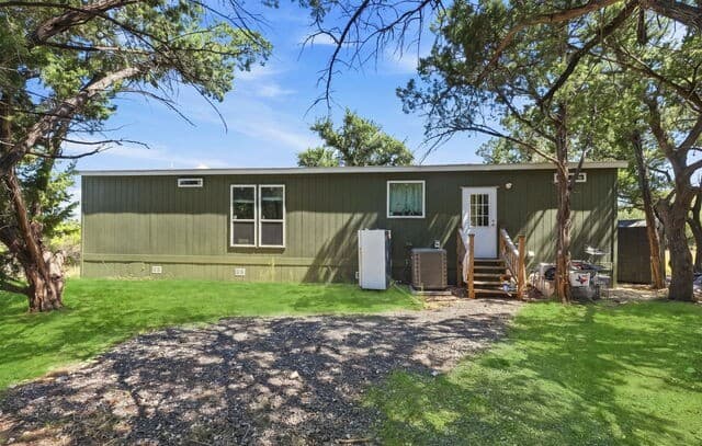 133  Canyon Lake Dr, Bandera, TX 78003 — photo 8