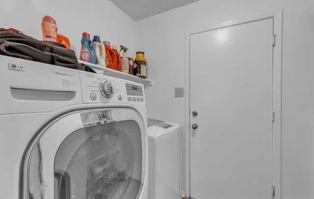 8218  Laurel Bnd, San Antonio, TX 78250 — photo 14