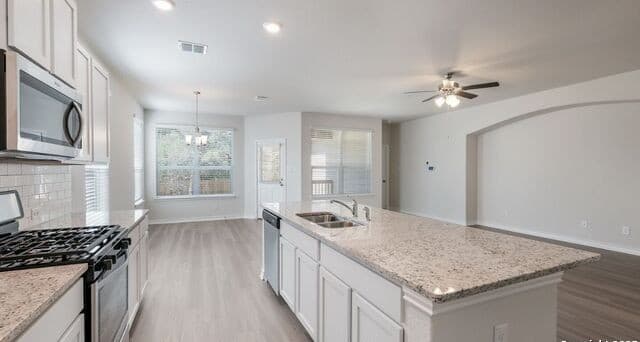 20832  Streamlet End, San Antonio, TX 78266 — photo 3