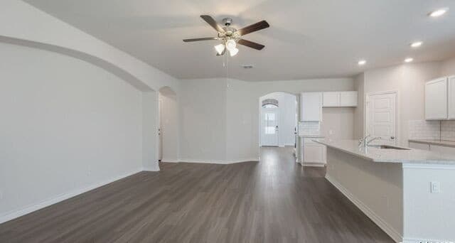 20832  Streamlet End, San Antonio, TX 78266 — photo 5