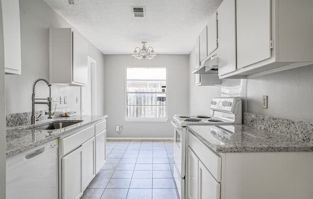 12238  Ridge Spur, San Antonio, TX 78247 — photo 11