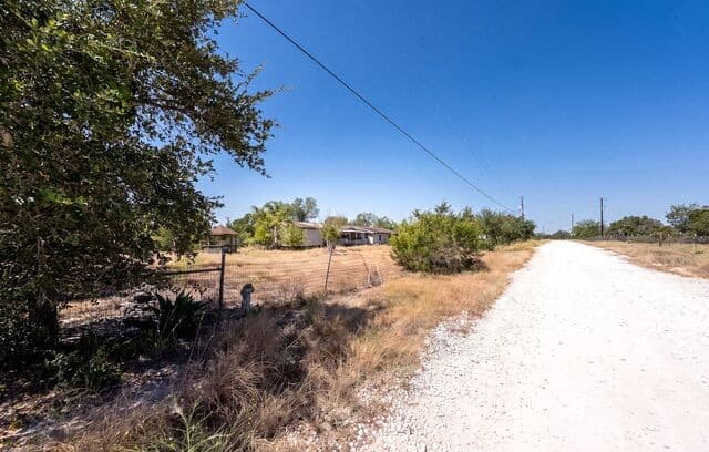 990  Hillcrest Trl, Spring Branch, TX 78070 — photo 3