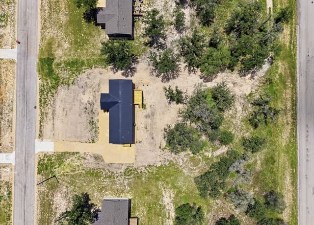 140  Syrah St, La Vernia, TX 78121 — photo 15