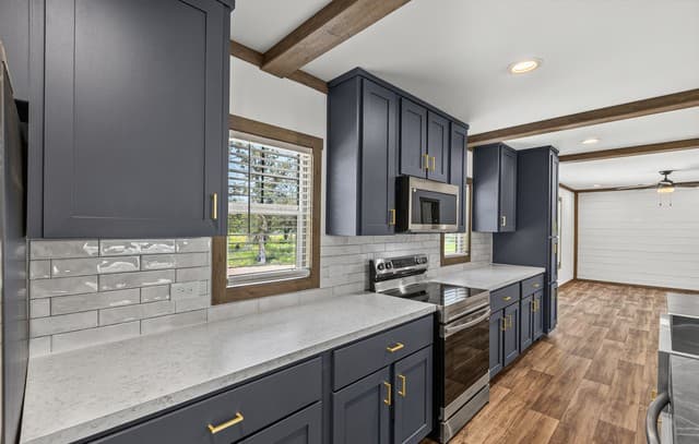 140  Syrah St, La Vernia, TX 78121 — photo 5