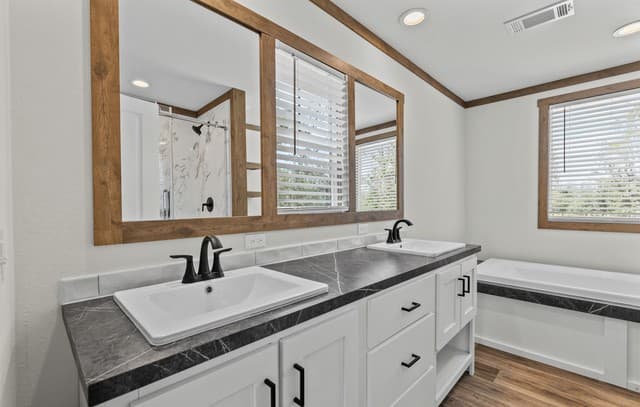 140  Syrah St, La Vernia, TX 78121 — photo 8