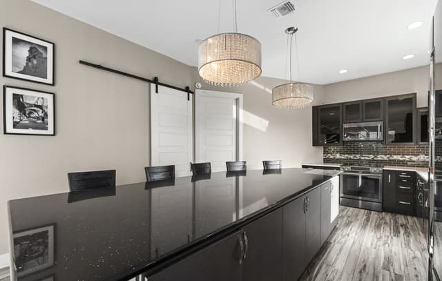 327  Jackson St, San Antonio, TX 78212 — photo 11