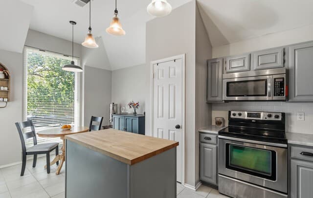 25123  Summit Crk, San Antonio, TX 78258 — photo 12
