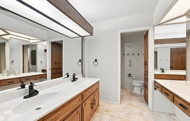 3443  Hunters Cir, San Antonio, TX 78230 — photo 14