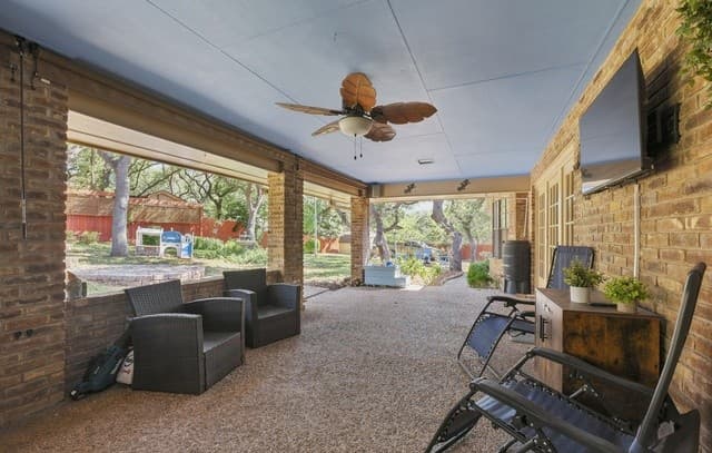 3443  Hunters Cir, San Antonio, TX 78230 — photo 15