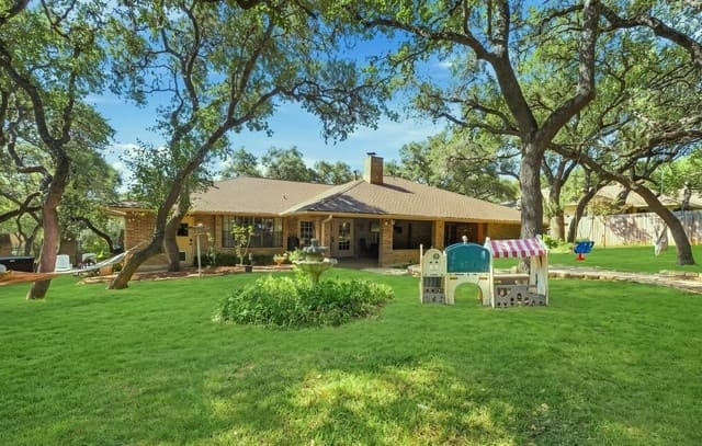3443  Hunters Cir, San Antonio, TX 78230 — photo 17