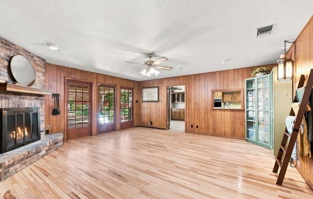 3443  Hunters Cir, San Antonio, TX 78230 — photo 5