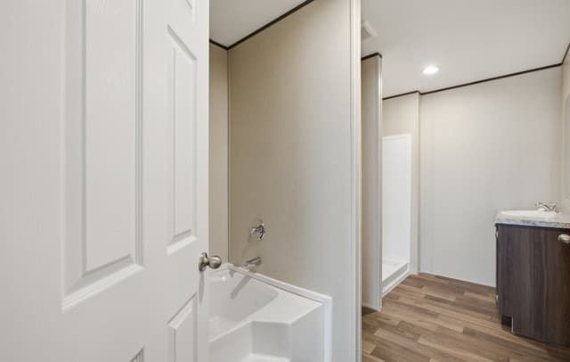 2711  Fm 1332, Jourdanton, TX 78026 — photo 15
