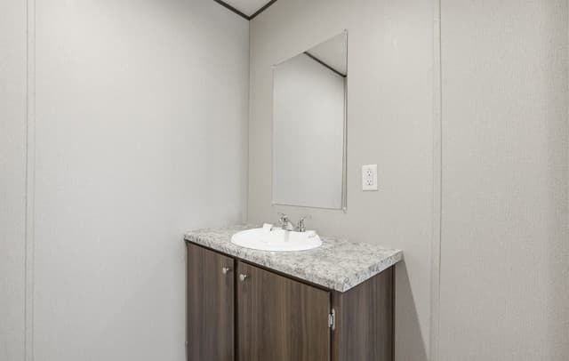 2711  Fm 1332, Jourdanton, TX 78026 — photo 17