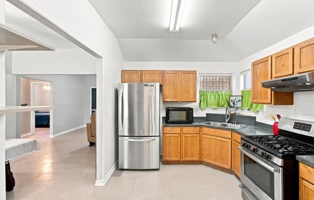 608  Whitman Ave, San Antonio, TX 78211 — photo 12
