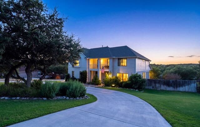 719 Walder Trail