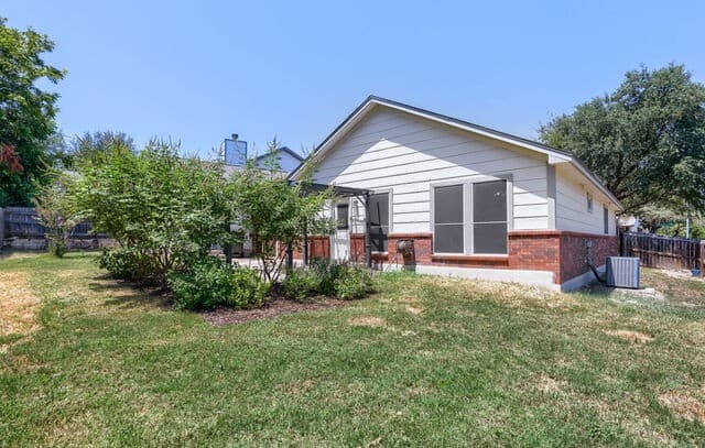 13103  Stoney Creek Dr, Universal City, TX 78148 — photo 25