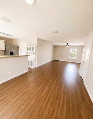 12362  Kirshner Way, San Antonio, TX 78252 — photo 2