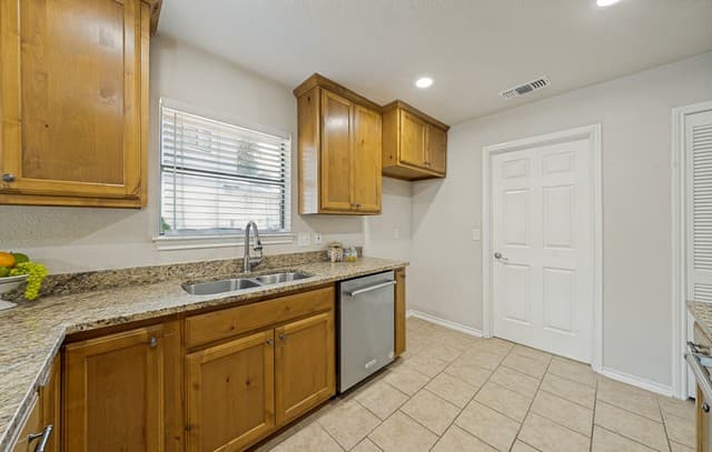 14304  Parkhurst St, San Antonio, TX 78232 — photo 13