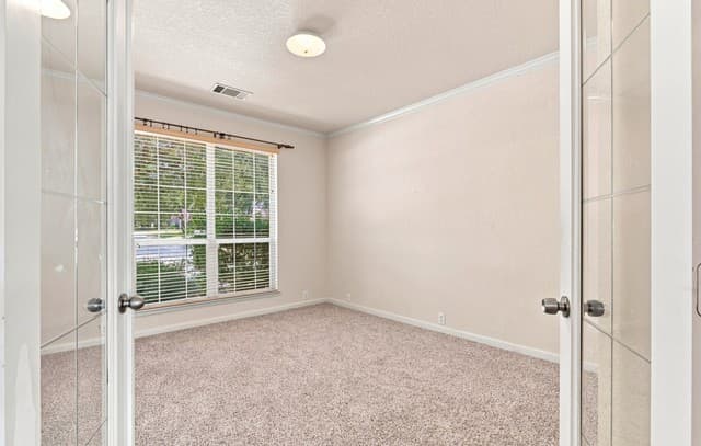 718  Desert Bluff, San Antonio, TX 78258 — photo 13