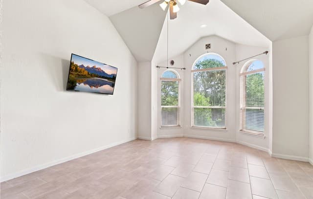 718  Desert Bluff, San Antonio, TX 78258 — photo 15