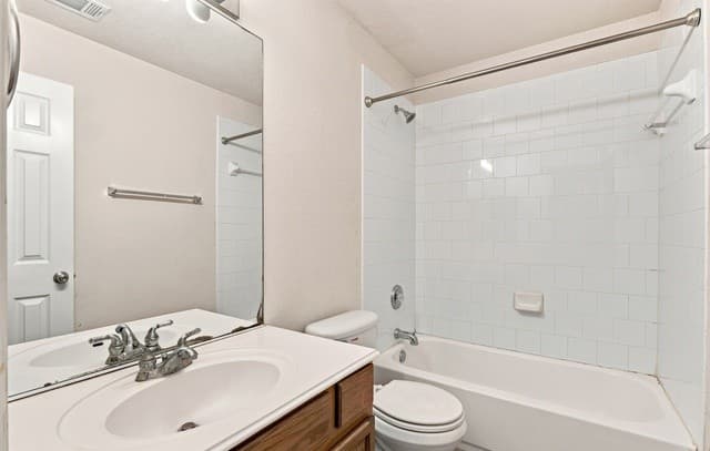 718  Desert Bluff, San Antonio, TX 78258 — photo 23