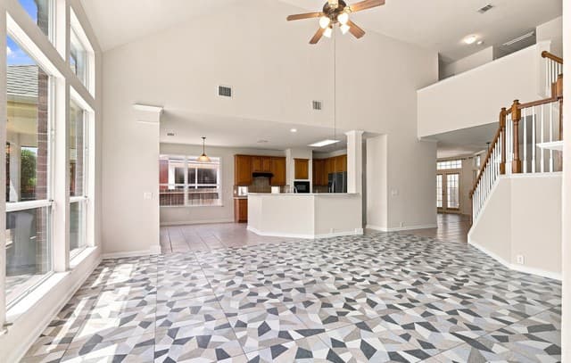 718  Desert Bluff, San Antonio, TX 78258 — photo 5