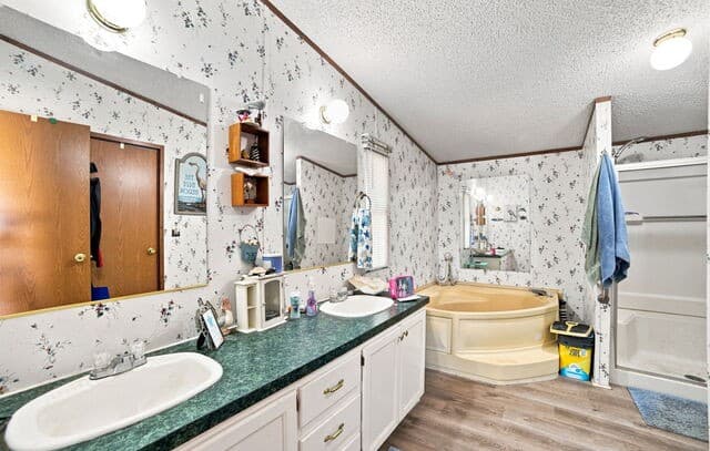 207  River Ln, La Vernia, TX 78121 — photo 17