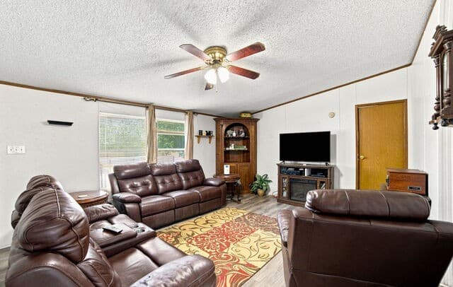 207  River Ln, La Vernia, TX 78121 — photo 6