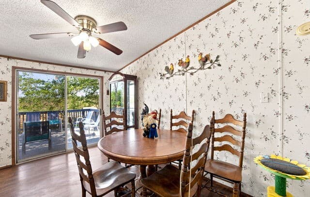 207  River Ln, La Vernia, TX 78121 — photo 8