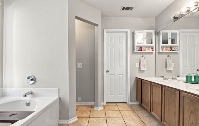 15815  Hastings Park, Selma, TX 78154 — photo 20