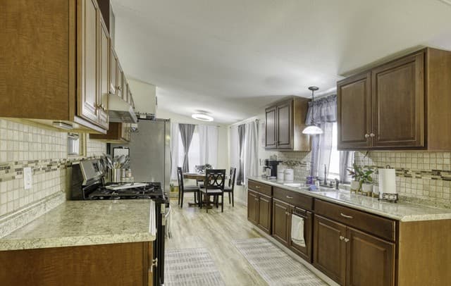 609  County Road 4647, Hondo, TX 78861 — photo 7