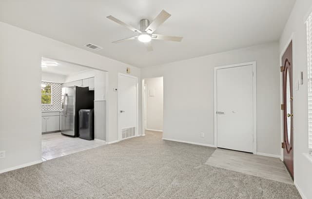 7139  Westbriar, San Antonio, TX 78227 — photo 3