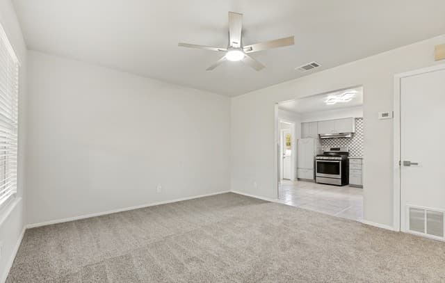 7139  Westbriar, San Antonio, TX 78227 — photo 4