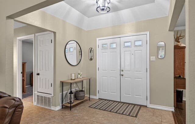 2839  Whisper Path St, San Antonio, TX 78230 — photo 5
