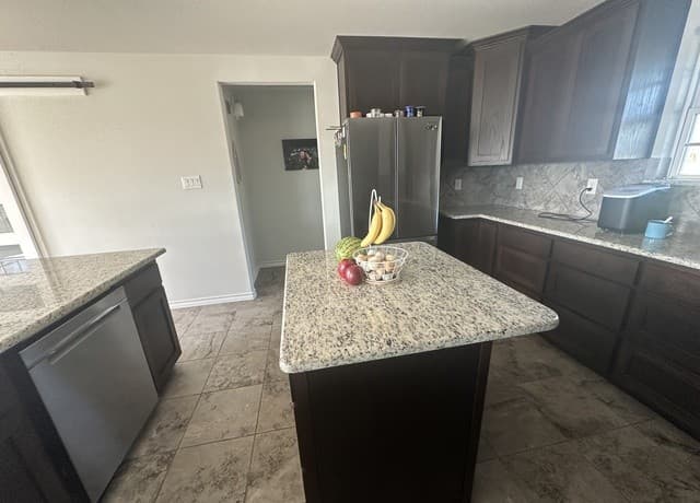 2171 & 2155  County Road 5710, Devine, TX 78016 — photo 22