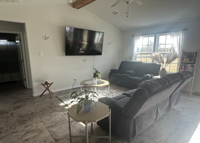 2171 & 2155  County Road 5710, Devine, TX 78016 — photo 7